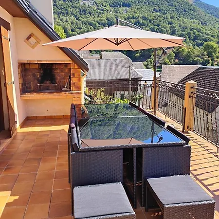 6 Personnes Avec Deux Lits Doubles Et 1 Canape Lit Dağ evi *